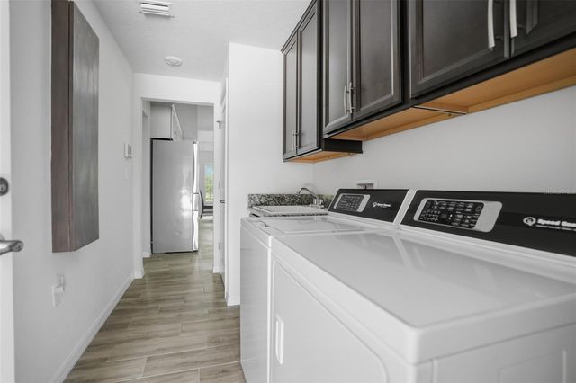 10345 MEADOW WREN AVENUE, Weeki Wachee, FL 34613