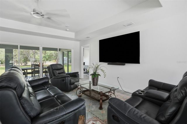 10345 MEADOW WREN AVENUE, Weeki Wachee, FL 34613