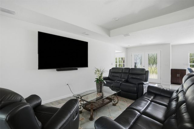 10345 MEADOW WREN AVENUE, Weeki Wachee, FL 34613