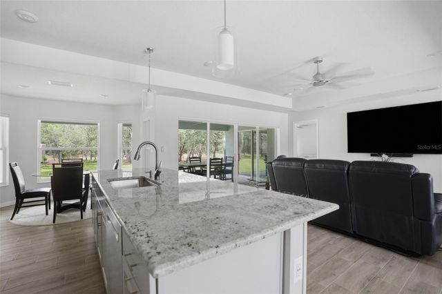 10345 MEADOW WREN AVENUE, Weeki Wachee, FL 34613