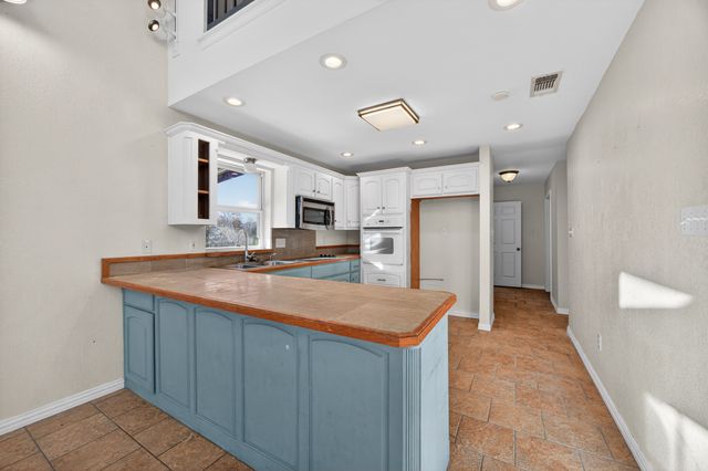 6775 Silver Creek Azle Road, Azle, TX 76020