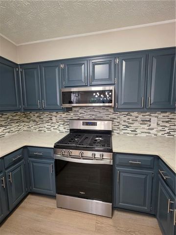 3321 Border Drive, Stone Mountain, GA 30087