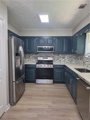 3321 Border Drive, Stone Mountain, GA 30087