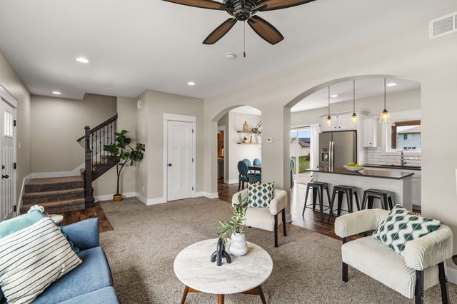 412 SE 15th Street, Grimes, IA 50111