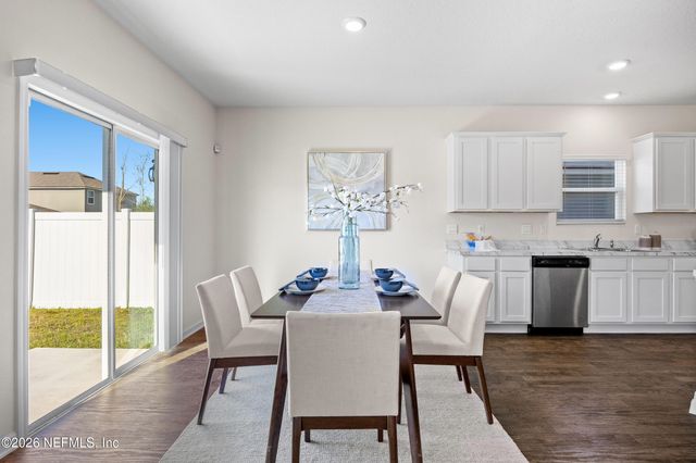 2555 OAK STREAM Drive, Green Cove Springs, FL 32043