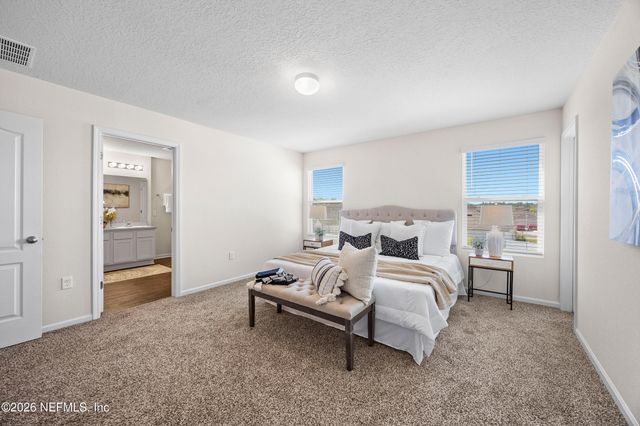 2555 OAK STREAM Drive, Green Cove Springs, FL 32043