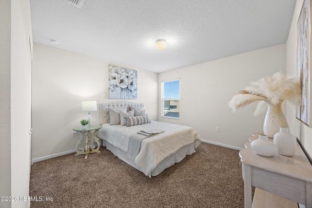 2555 OAK STREAM Drive, Green Cove Springs, FL 32043