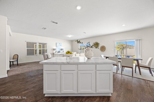 2555 OAK STREAM Drive, Green Cove Springs, FL 32043