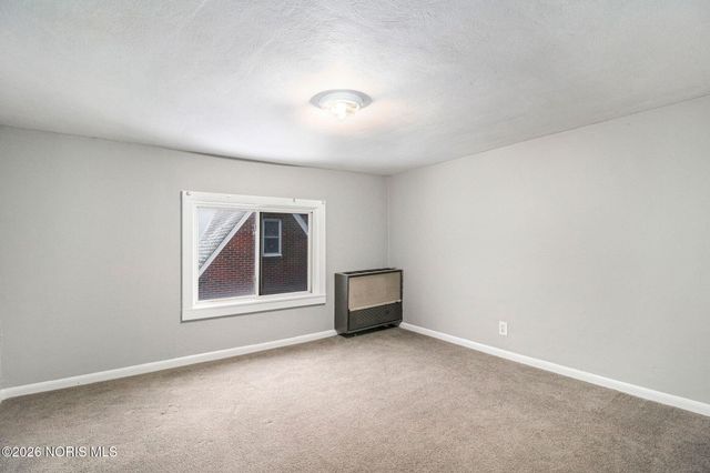 4705 W Bancroft Street, Toledo, OH 43615