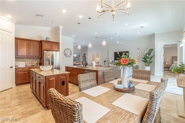 9332 Fieldstone LN, Naples, FL 34120