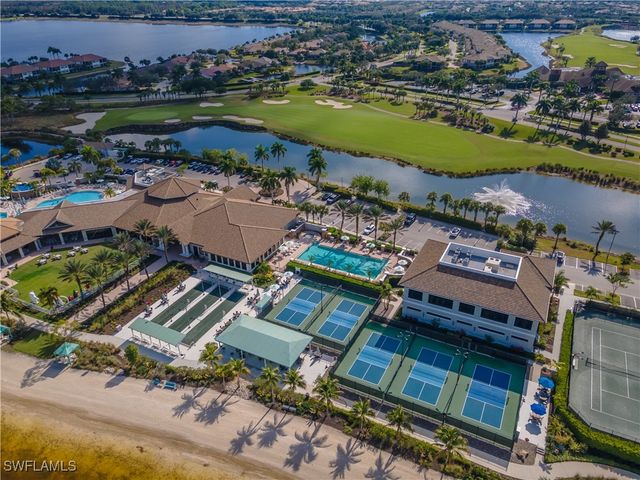 9332 Fieldstone LN, Naples, FL 34120