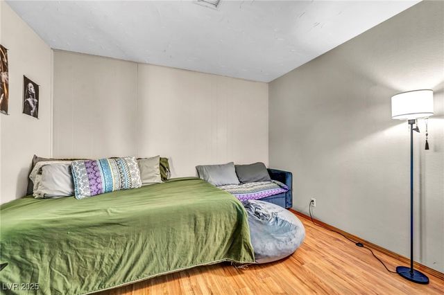 3970 Shadow Wood Avenue, Las Vegas, NV 89121