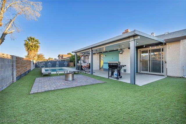 3970 Shadow Wood Avenue, Las Vegas, NV 89121