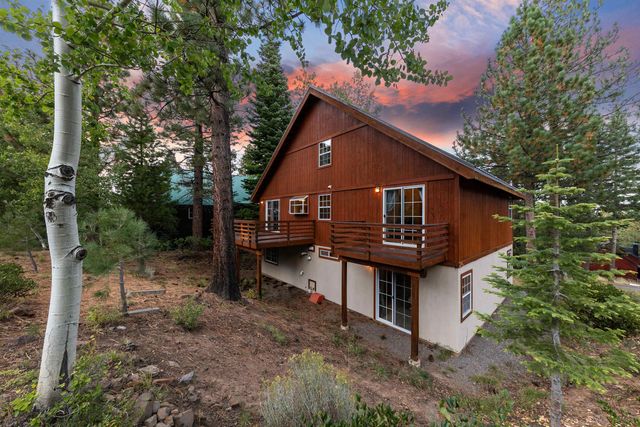 13074 Stockholm Way, Truckee, CA 96161