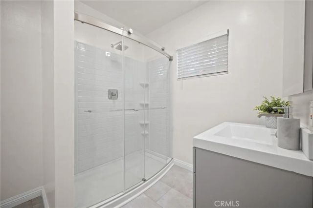 15445 Archwood Street, Van Nuys, CA 91406