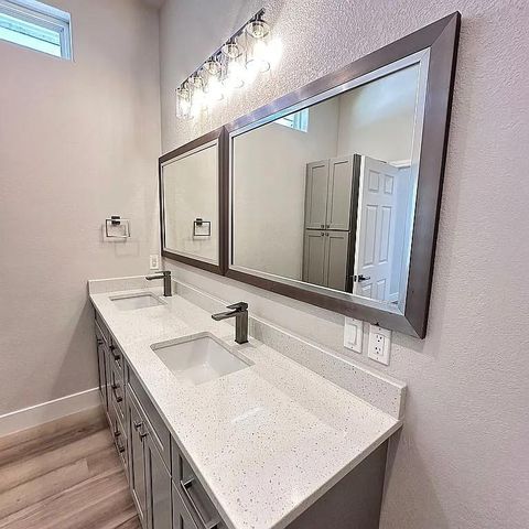 195 Covert DR, Tow, TX 78672