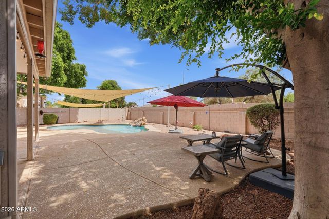 11203 W Cottonwood Lane, Avondale, AZ 85392