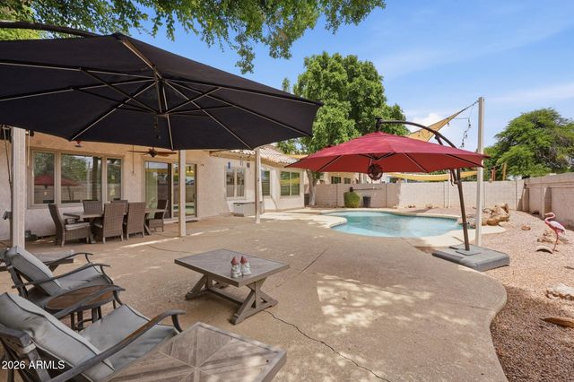 11203 W Cottonwood Lane, Avondale, AZ 85392