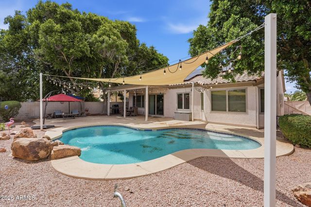 11203 W Cottonwood Lane, Avondale, AZ 85392