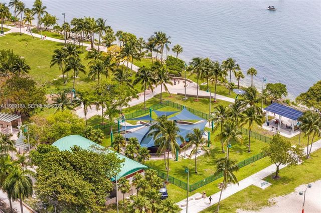 1750 N Bayshore Dr 2401, Miami, FL 33132