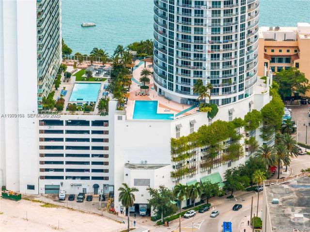 1750 N Bayshore Dr 2401, Miami, FL 33132