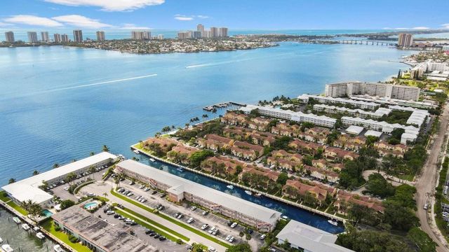 120 Lehane Terrace 109, North Palm Beach, FL 33408