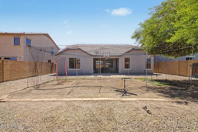 5026 W DESERT Lane, Laveen, AZ 85339