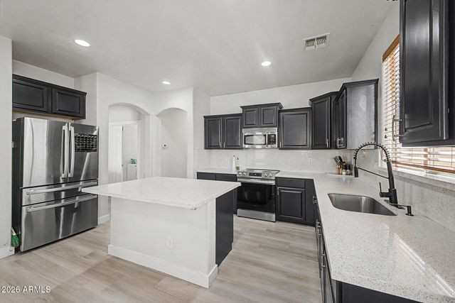 5026 W DESERT Lane, Laveen, AZ 85339