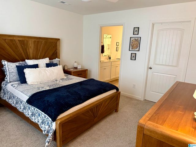 1713 DIXON CIRCLE, Mount Olive, AL 35117