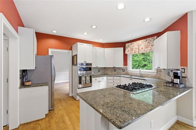 655 Sweet Stream Trace, Johns Creek, GA 30097