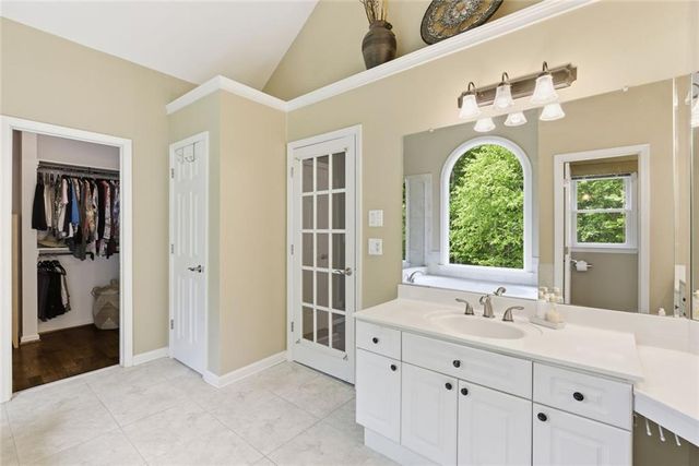 655 Sweet Stream Trace, Johns Creek, GA 30097