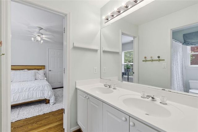 655 Sweet Stream Trace, Johns Creek, GA 30097