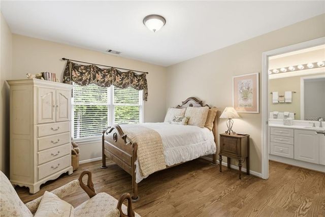 655 Sweet Stream Trace, Johns Creek, GA 30097