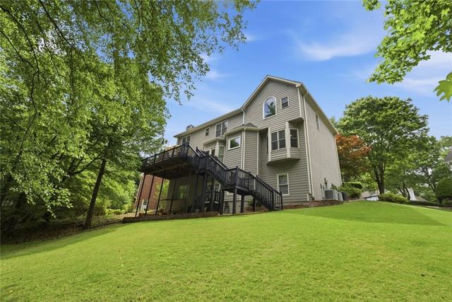 655 Sweet Stream Trace, Johns Creek, GA 30097