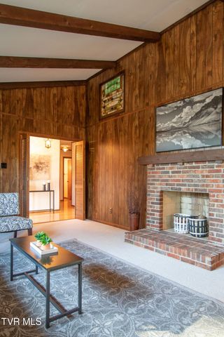 521 Brookwood Drive, Bristol, TN 37620