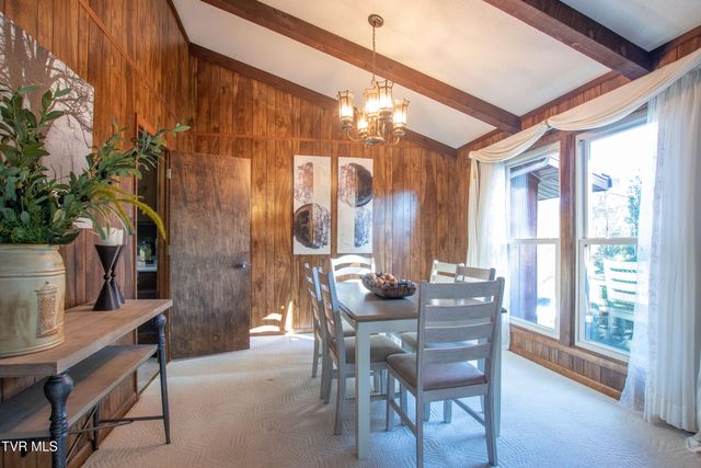 521 Brookwood Drive, Bristol, TN 37620