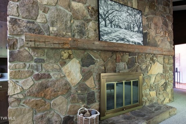 521 Brookwood Drive, Bristol, TN 37620