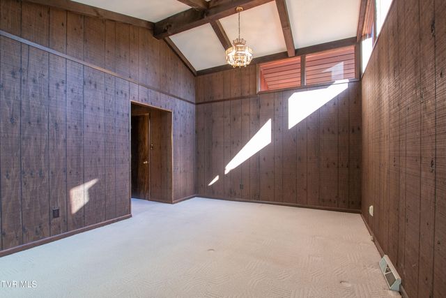 521 Brookwood Drive, Bristol, TN 37620