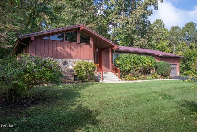 521 Brookwood Drive, Bristol, TN 37620
