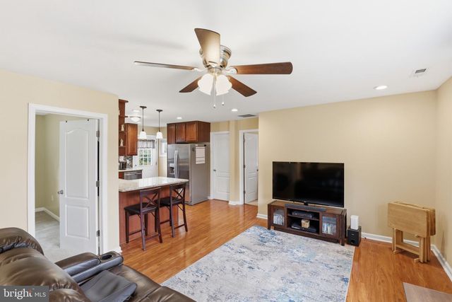 9 PARK LN, Dover, DE 19904
