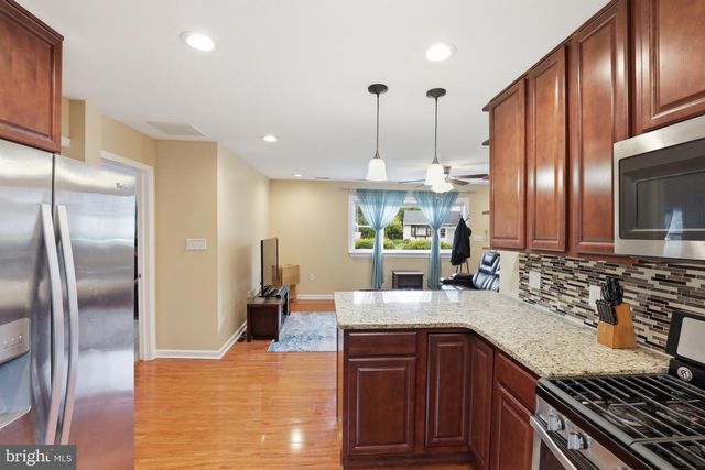 9 PARK LN, Dover, DE 19904