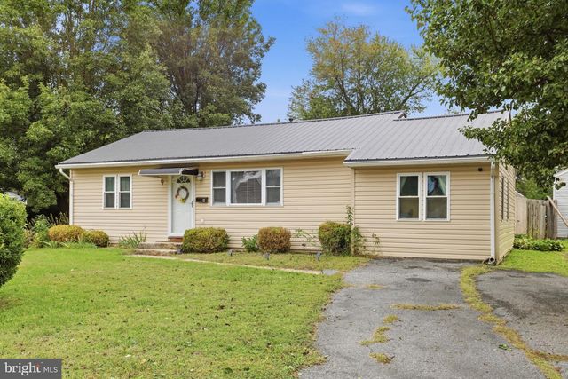 9 PARK LN, Dover, DE 19904
