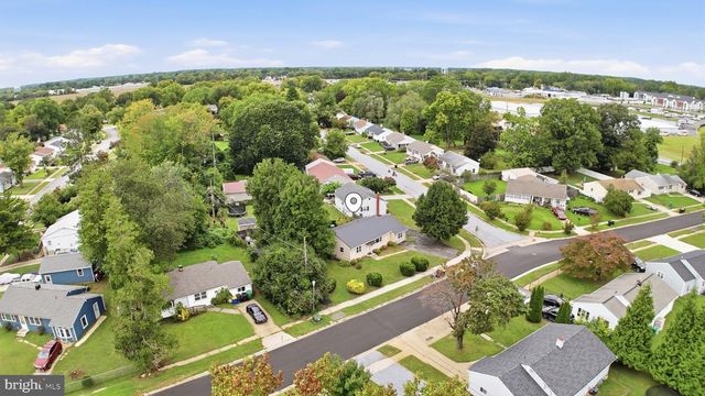 9 PARK LN, Dover, DE 19904