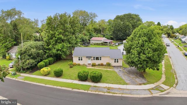 9 PARK LN, Dover, DE 19904