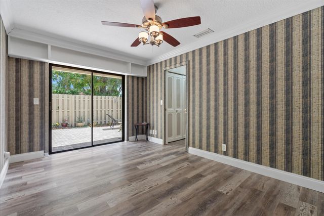 952 NW 29th Avenue C, Delray Beach, FL 33445