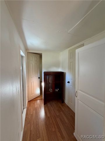 22 Pine Street, Inglis, FL 34449