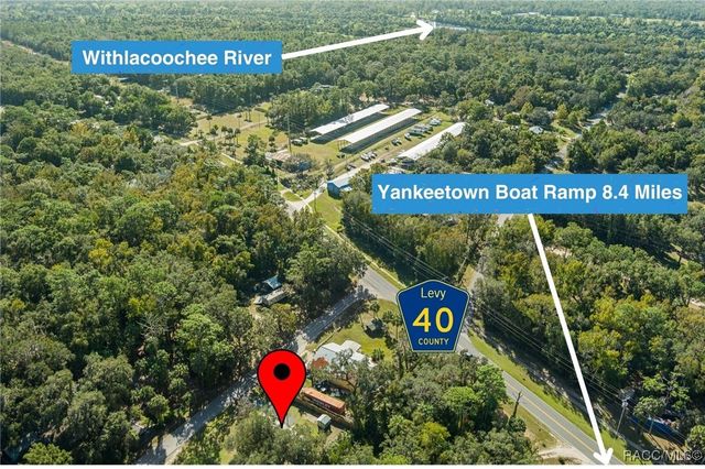 22 Pine Street, Inglis, FL 34449