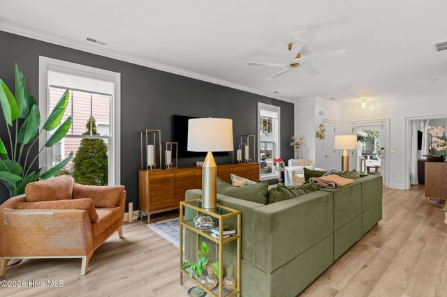 238 Silver Sloop Way, Carolina Beach, NC 28428