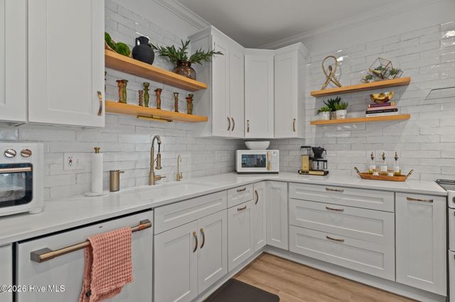 238 Silver Sloop Way, Carolina Beach, NC 28428