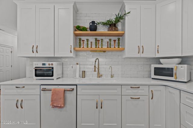 238 Silver Sloop Way, Carolina Beach, NC 28428